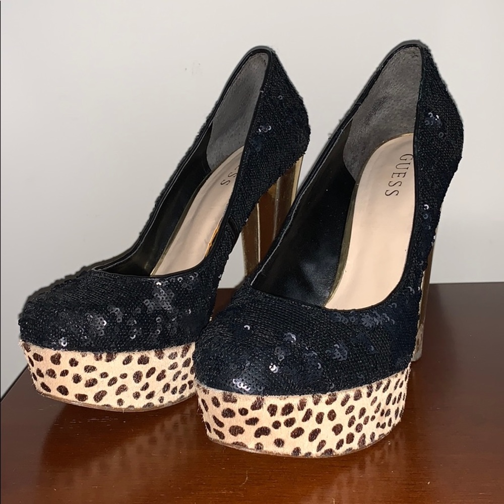 SIZE 9.5 GUESS HEELS